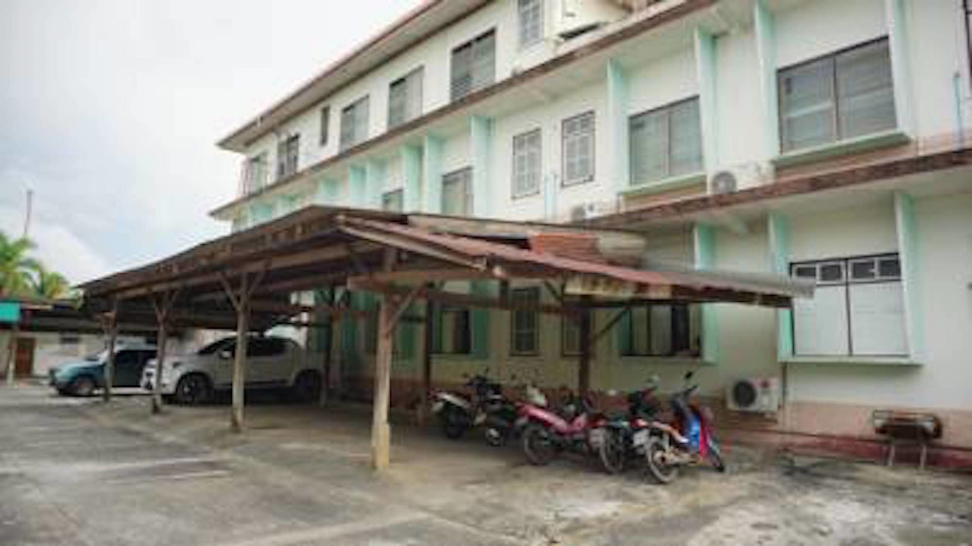 Udomsuk Hotel Satun Exterior photo